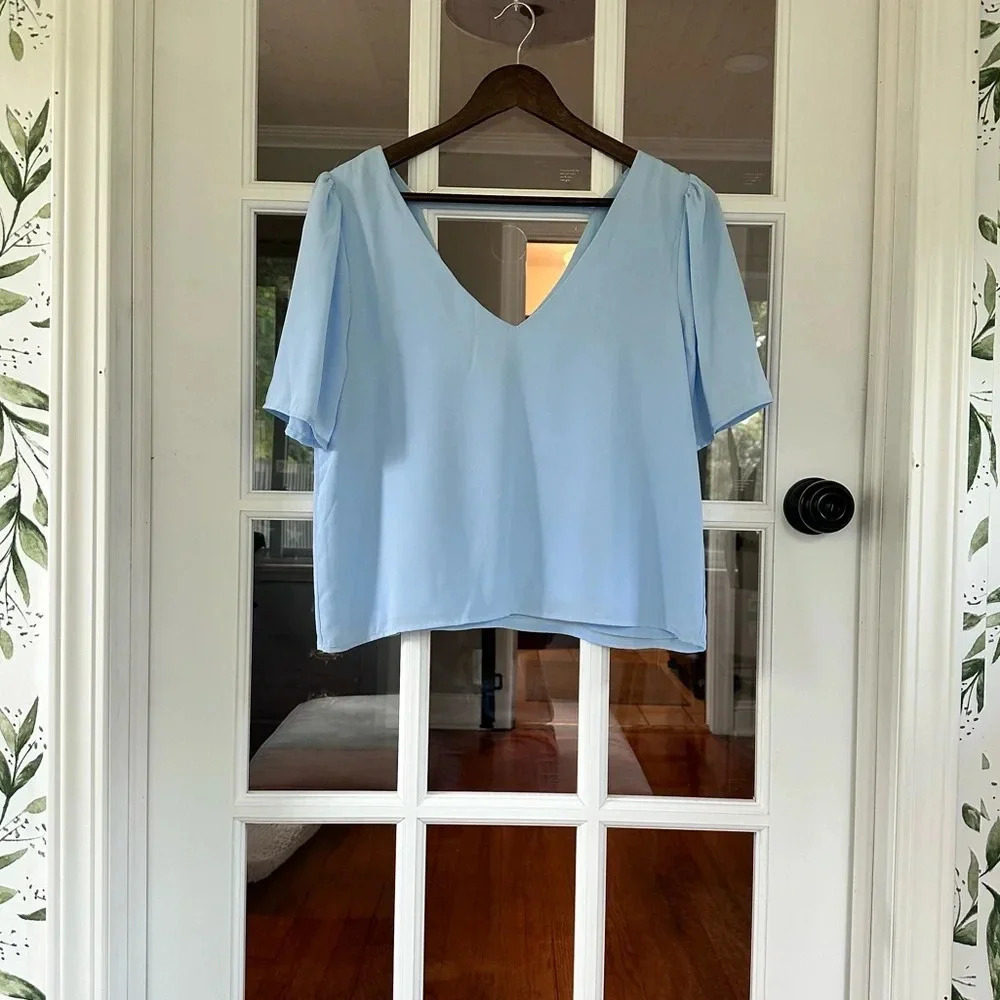 Lulu's Light Blue V-Neck Short Sleeve Blouse